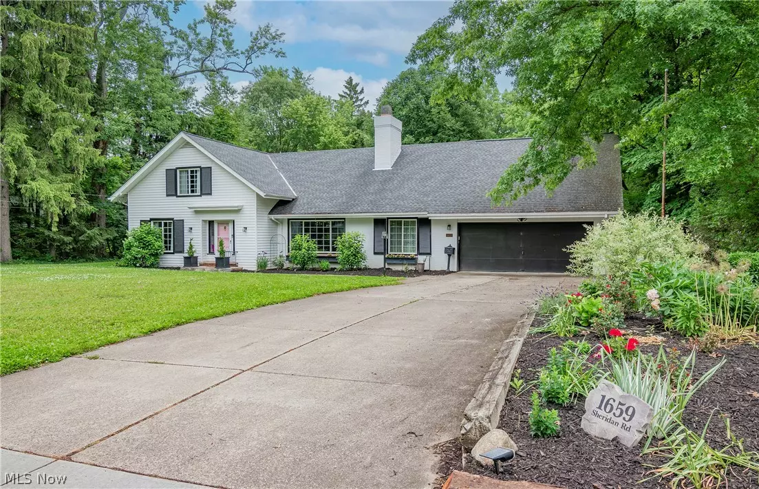 South Euclid, OH 44121,1659 Sheridan RD