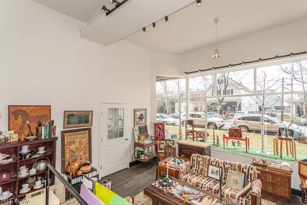 Cleveland, OH 44113,2335 W 11th ST