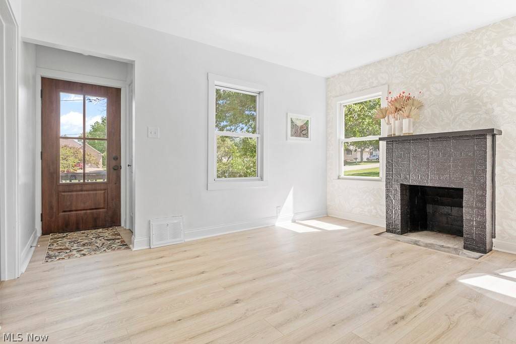 Navarre, OH 44662,6350 Highton ST SW