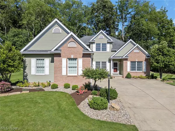 2870 Vicksburg AVE NW, Canton, OH 44708