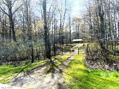 Andover, OH 44003,7040 Woodard RD