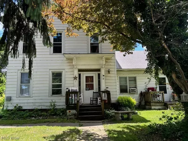 402 E Main ST, Amherst, OH 44001