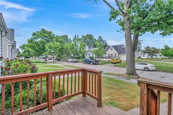 Cleveland, OH 44111,3212 W 138th ST