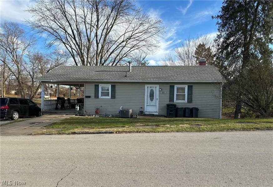 427 Dewey AVE, Cambridge, OH 43725