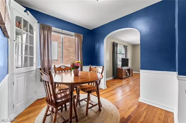 Weirton, WV 26062,1220 Glencairn RD