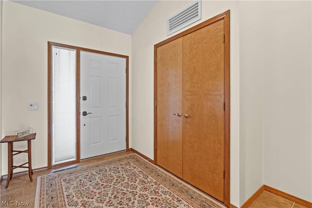North Ridgeville, OH 44039,33049 Cobblestone CIR