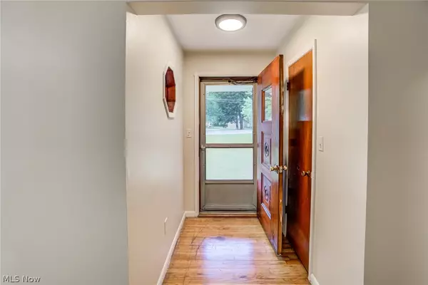 Valley View, OH 44125,13260 Schreiber RD