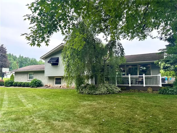 2274 Westview DR,  Cortland,  OH 44410