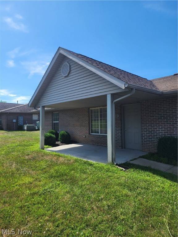 Zanesville, OH 43701,2760 Orchard PARK