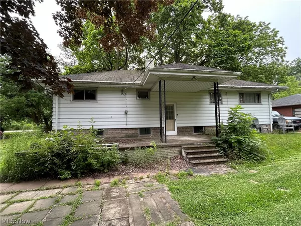 Elyria, OH 44035,42048 Wilbur ST