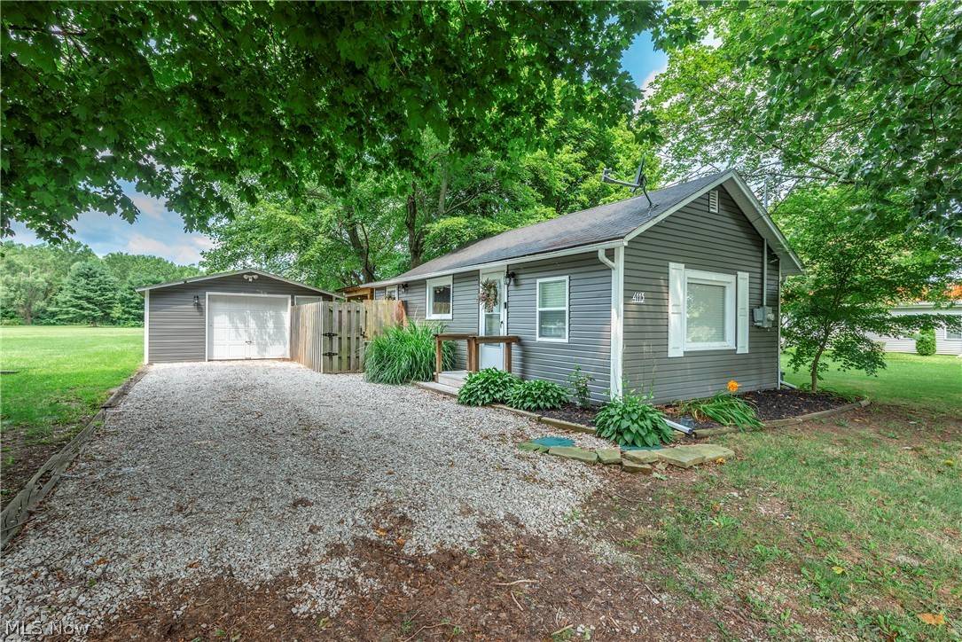 4113 State RD,  Vermilion,  OH 44089