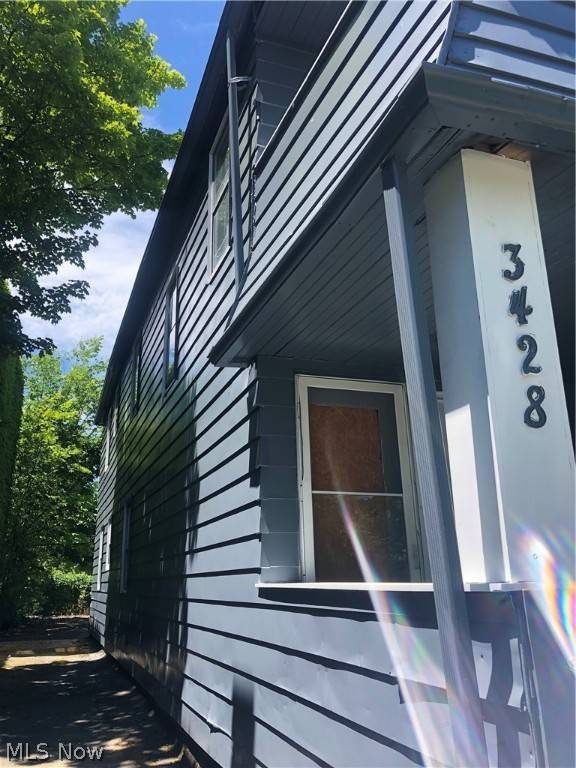Cleveland, OH 44120,3428 E 149th ST