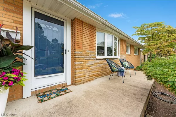 North Canton, OH 44720,467 Willaman AVE NW