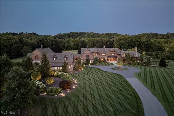 Hunting Valley, OH 44022,2875 Chagrin River RD