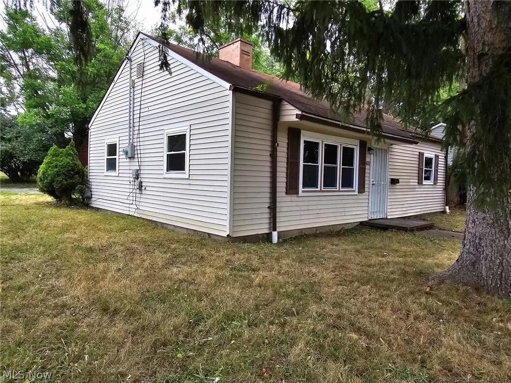 Cleveland, OH 44128,4181 E 160th ST