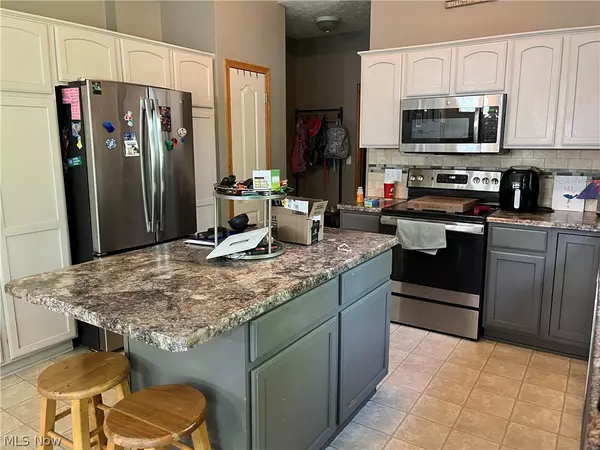 Medina, OH 44256,659 Stratton DR