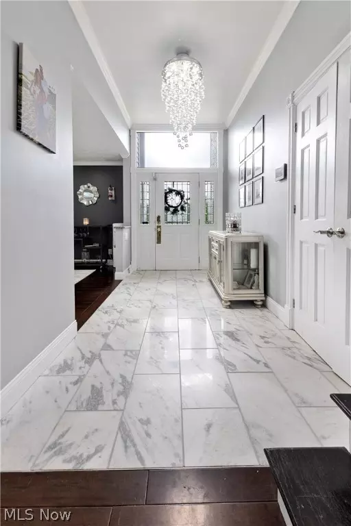 Weirton, WV 26062,167 Forest RD