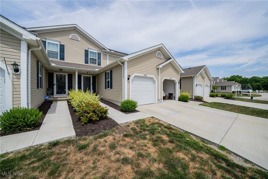 Avon Lake, OH 44012,33282 Layla CT