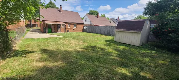 Euclid, OH 44123,20770 Crystal AVE