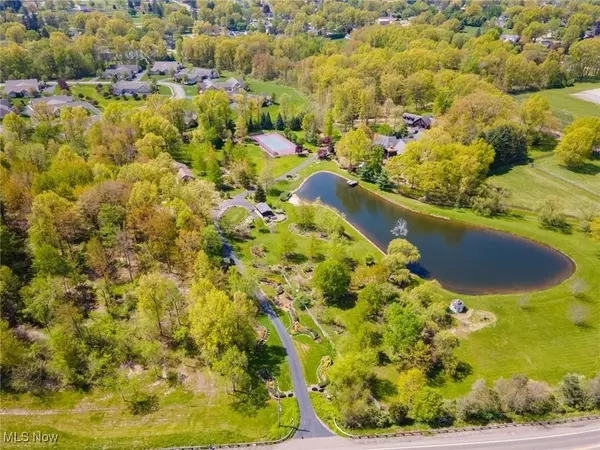 Columbiana, OH 44408,347 State Route 14