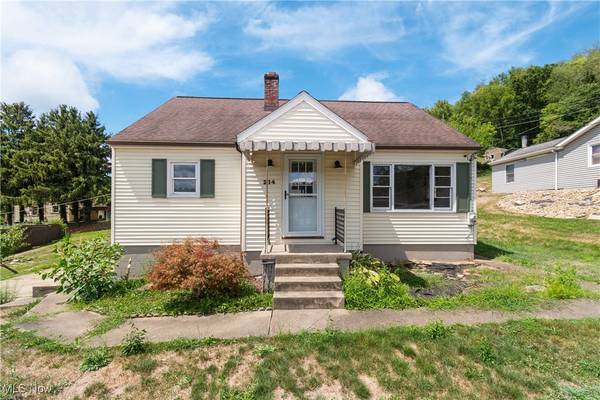 214 4th AVE, Bellaire, OH 43906