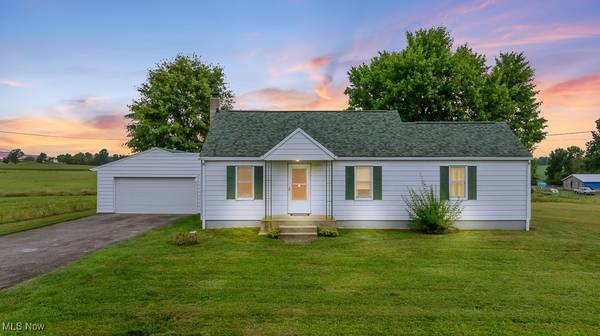 16844 W Pine Lake RD,  Beloit,  OH 44609