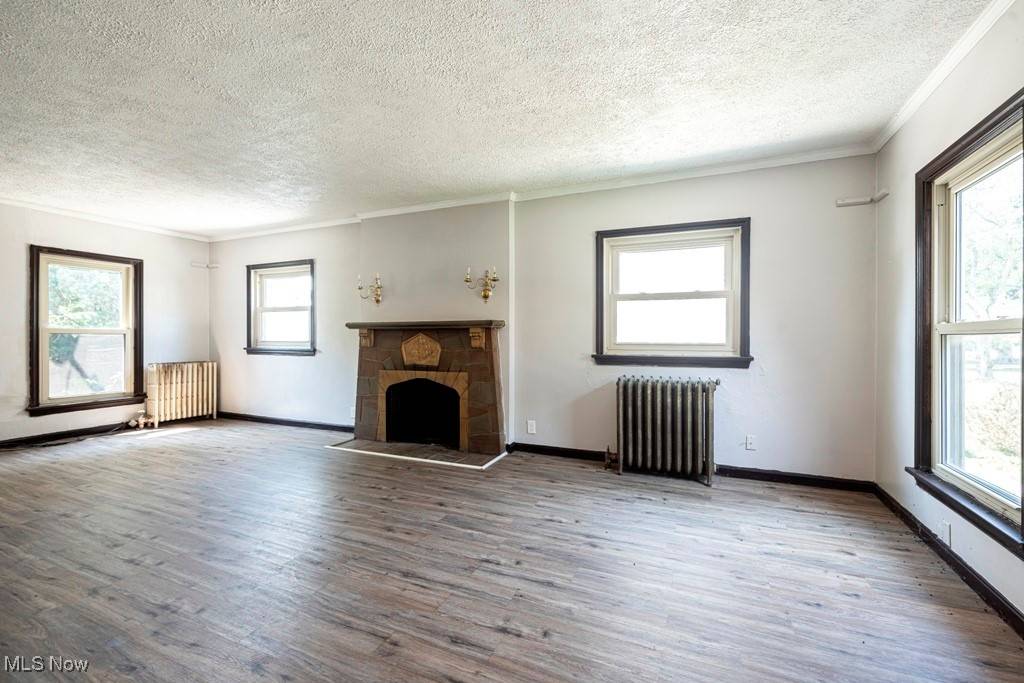 South Euclid, OH 44121,3834 Merrymound RD