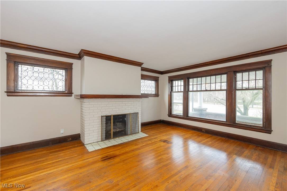 Cleveland Heights, OH 44106,2572 - 2574 Mayfield RD