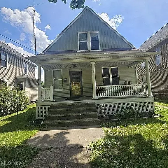 608 E Lincoln WAY, Lisbon, OH 44432