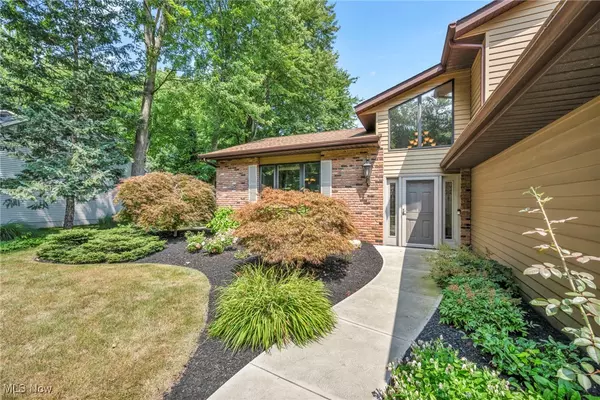 Mentor, OH 44060,5275 Lenore DR