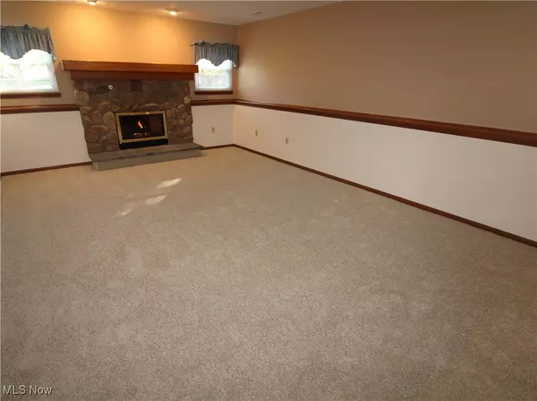 North Ridgeville, OH 44039,35217 Nikki AVE