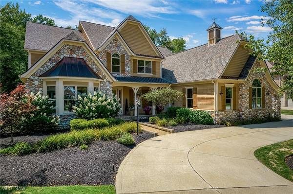 Solon, OH 44139,7232 Castle Pine DR