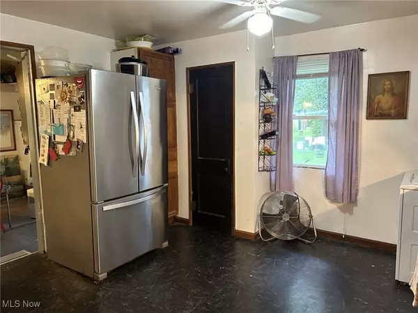 Andover, OH 44003,5123 4th AVE