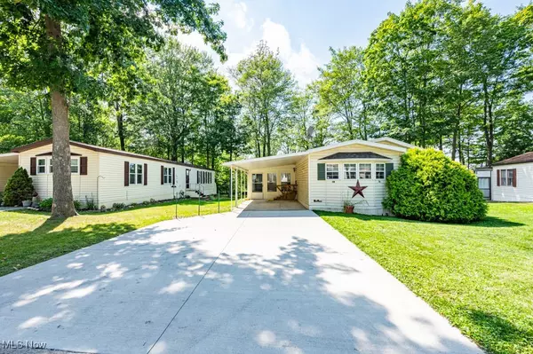 1229 Columbiana Lisbon RD, Columbiana, OH 44408