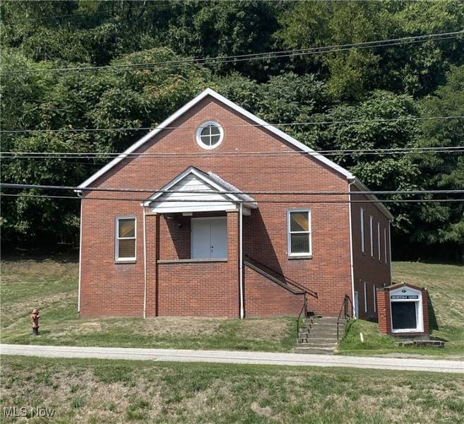 209 Church ST, Rayland, OH 43943