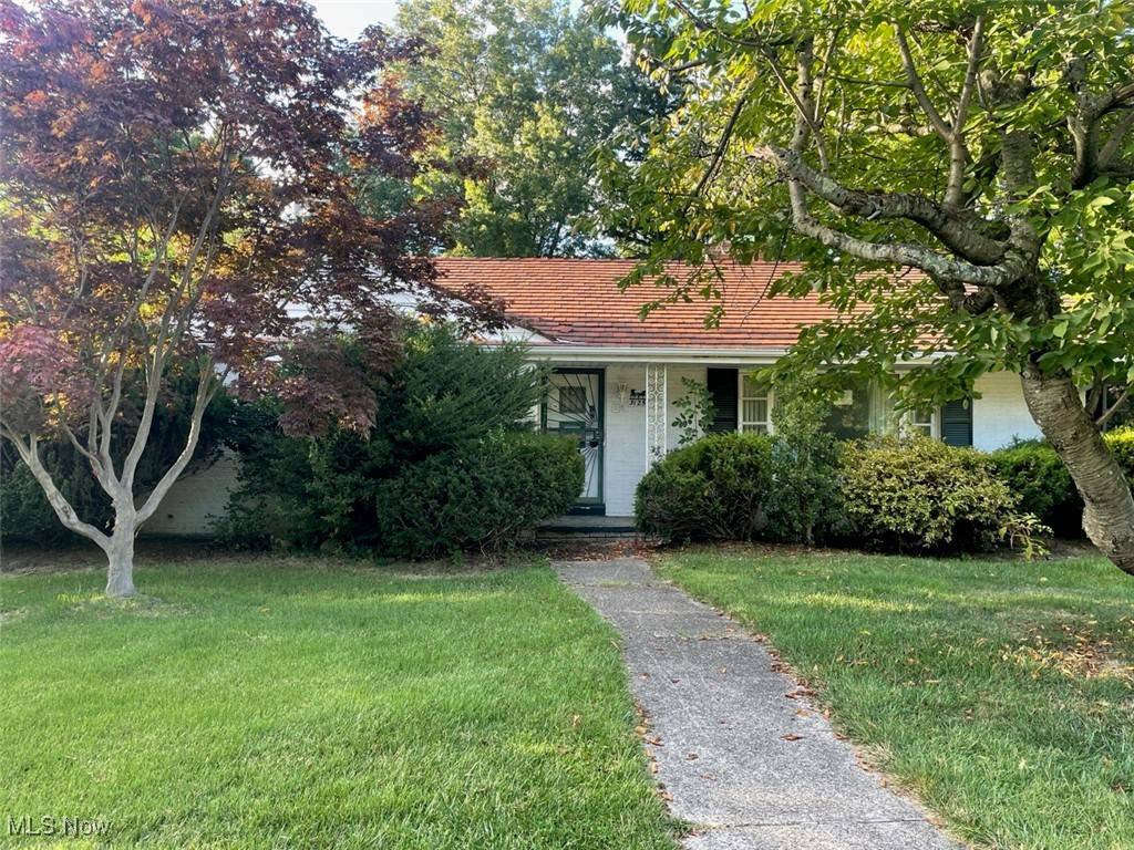 3125 Eastwick DR, Cleveland Heights, OH 44118