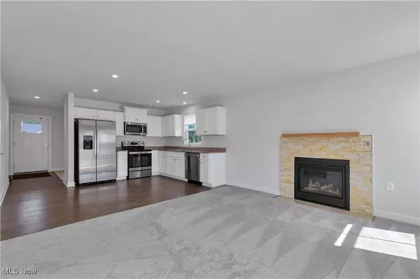 Streetsboro, OH 44241,1700 Leslie DR