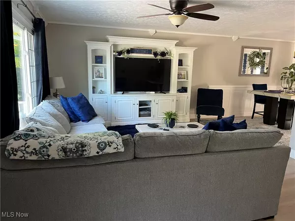 Toronto, OH 43964,10715 State Route 152