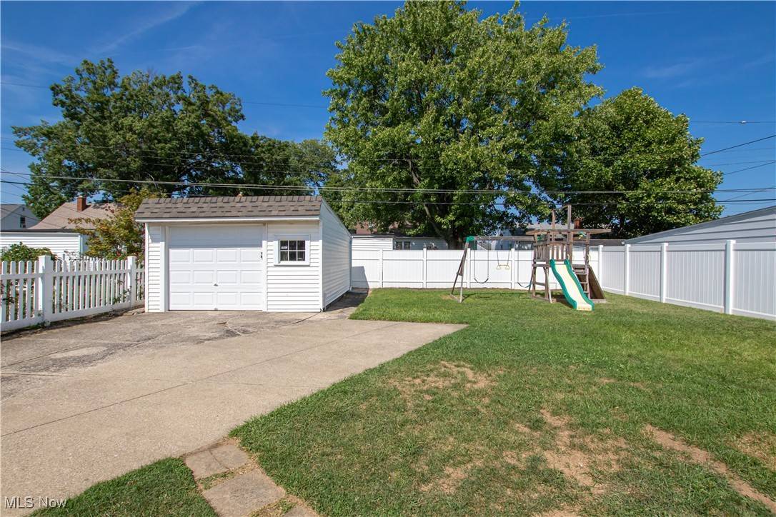 Parma, OH 44129,5616 Gerald AVE