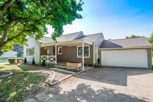 5008 2nd ST NW,  Canton,  OH 44708