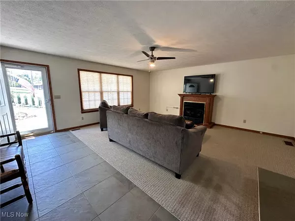 Barnesville, OH 43713,301 Pleasant ST