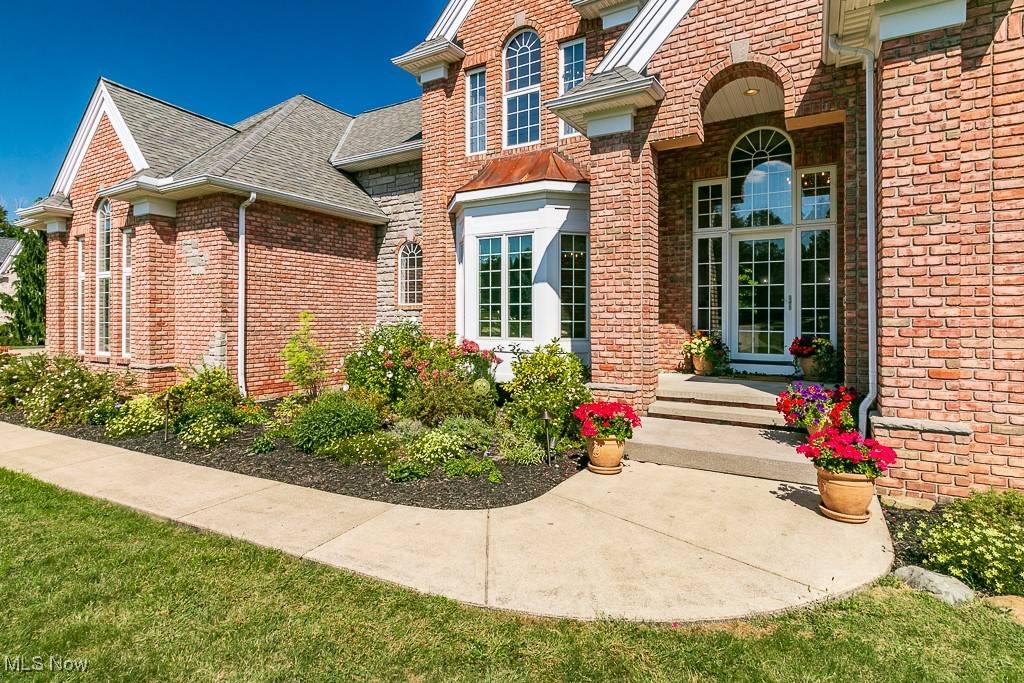 Concord, OH 44077,7949 Augusta LN
