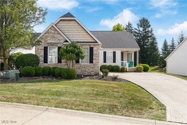 5385 Treetop CIR, Medina, OH 44256