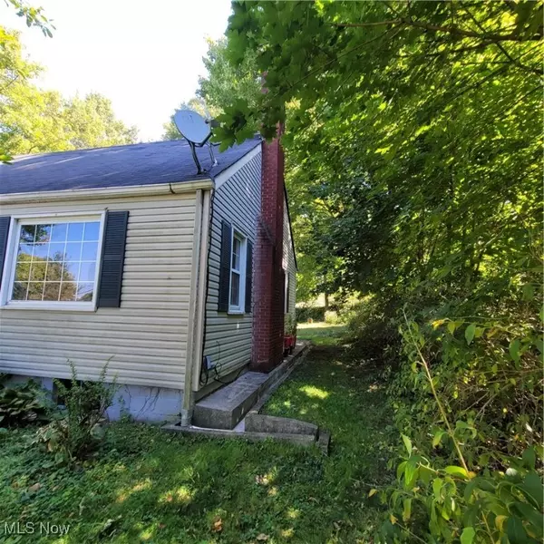 East Liverpool, OH 43920,3140 Curry ST