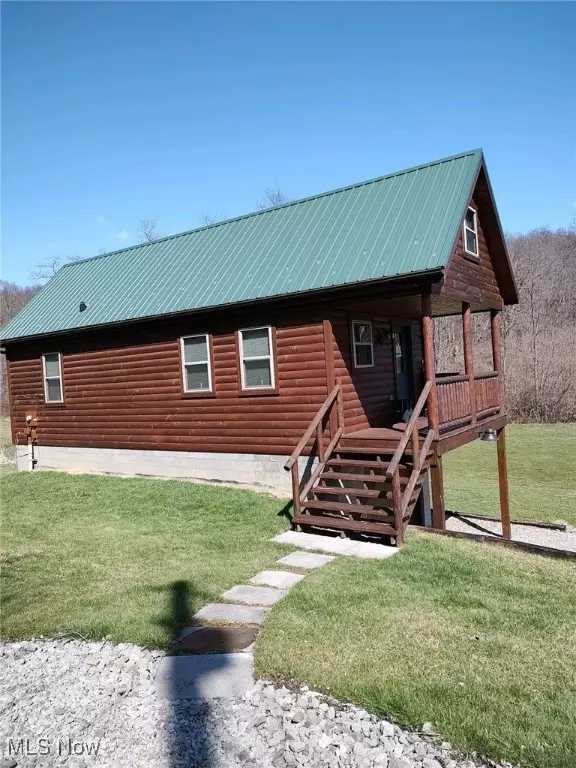 Chester, WV 26034,1313 Arner RD