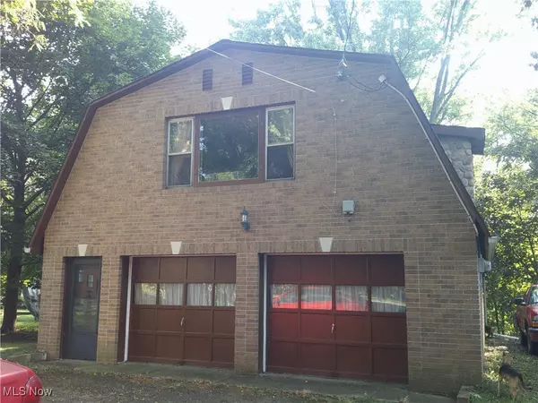 1247 W River RD, Valley City, OH 44280