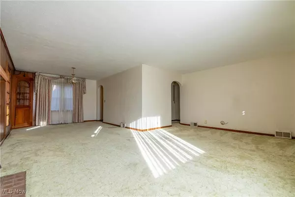 Canton, OH 44708,2607 Lakeside AVE NW