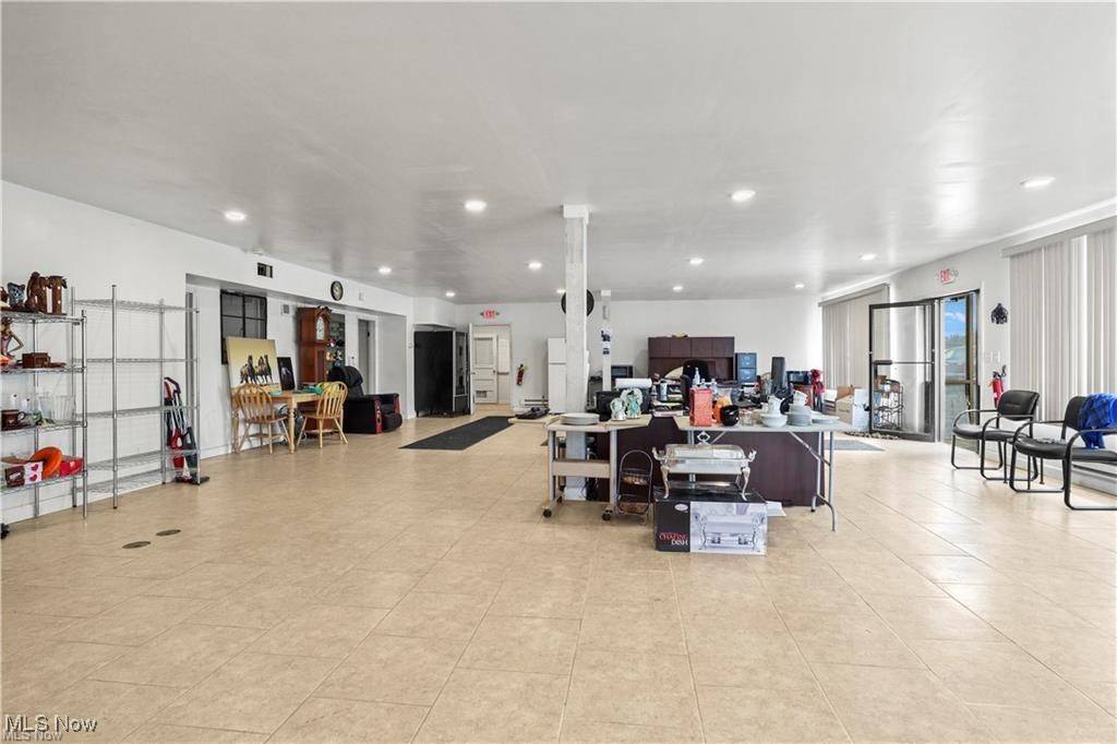 Wickliffe, OH 44092,30150 Lakeland BLVD