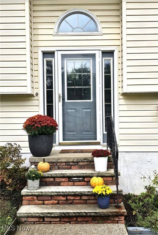 Brunswick, OH 44212,3853 Magnolia DR