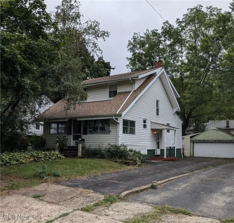 Akron, OH 44305,287 Watson ST